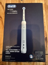 Oral-B PRO 2500 Spazzolino